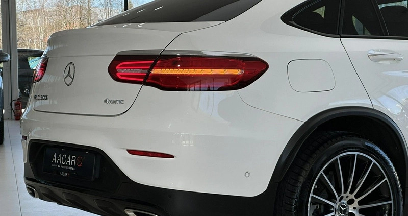 Mercedes-Benz GLC cena 159900 przebieg: 155464, rok produkcji 2017 z Tarczyn małe 781